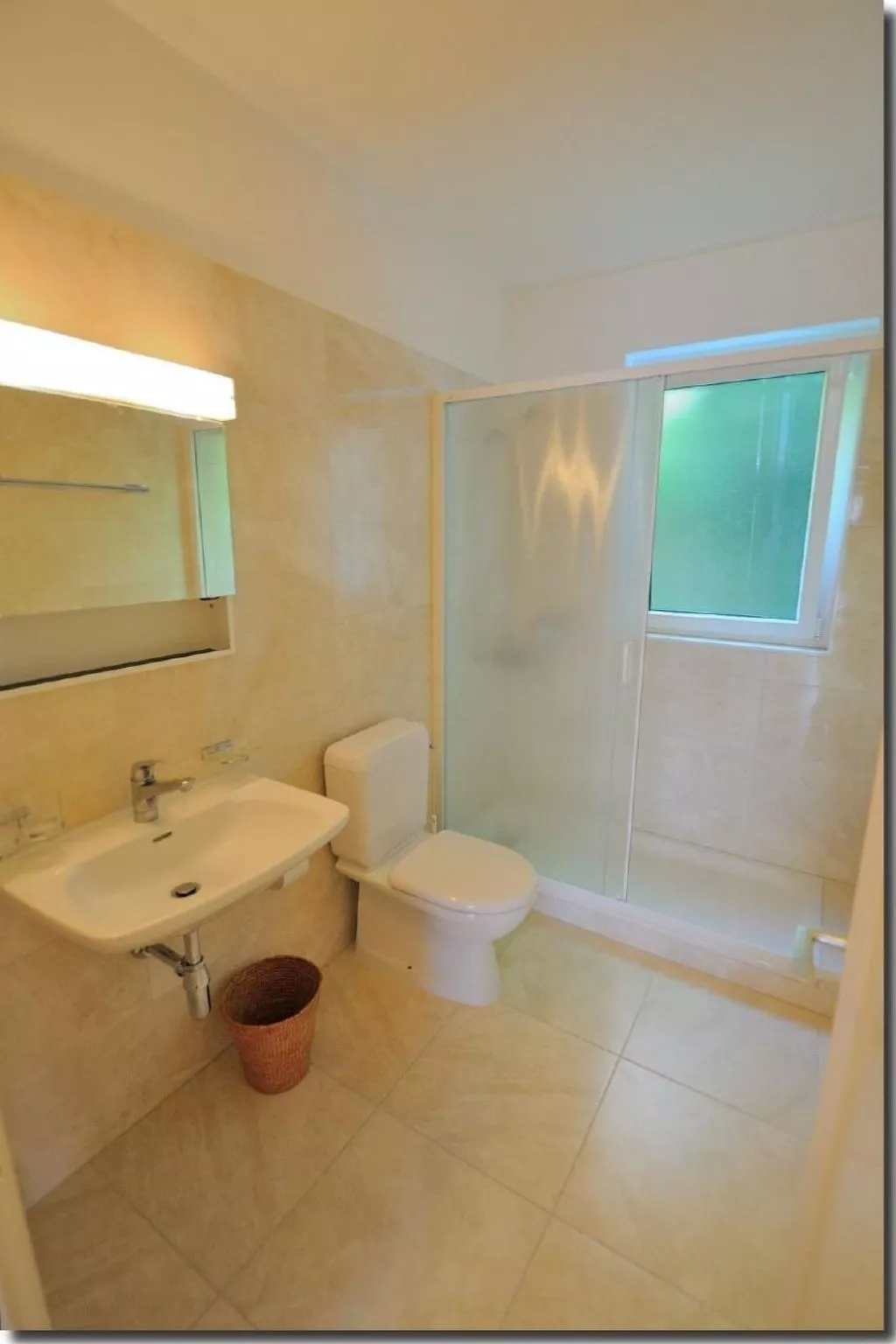 My charming nest-Dedans