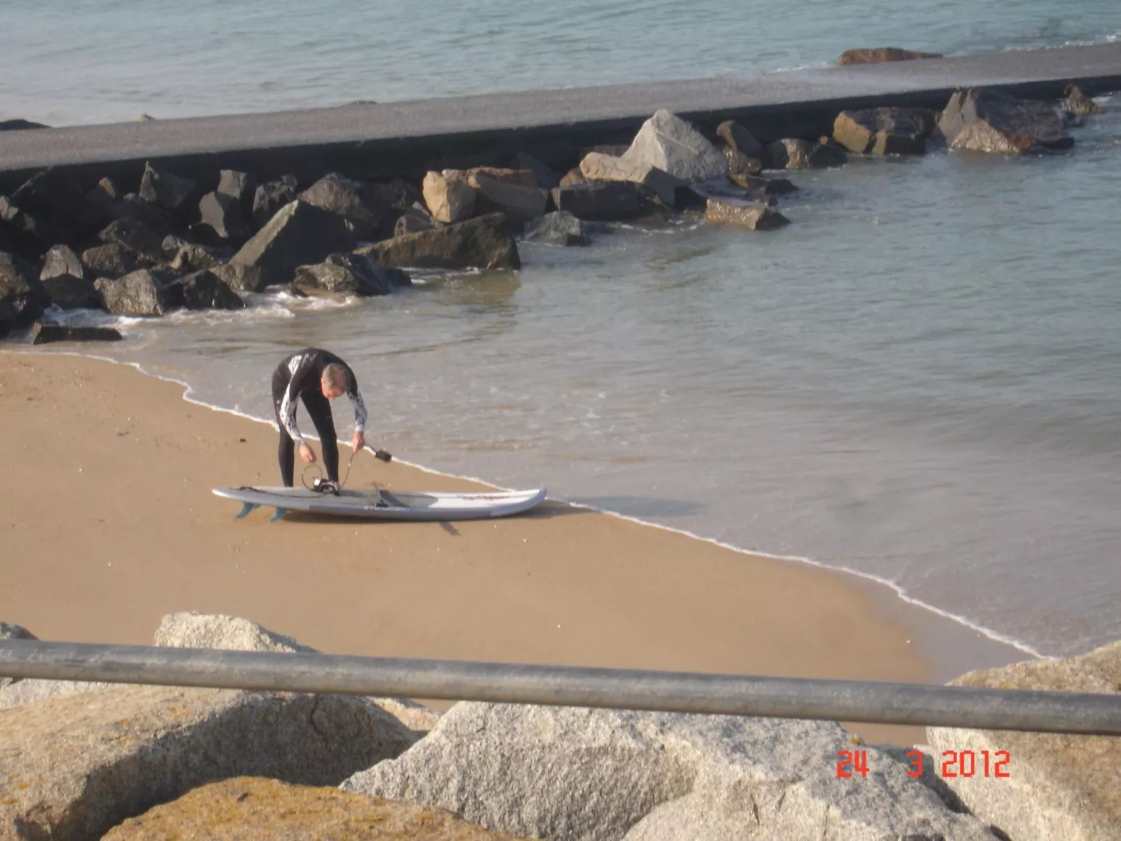 "Pavillon" mit eigenem Parkplatz-Draußen