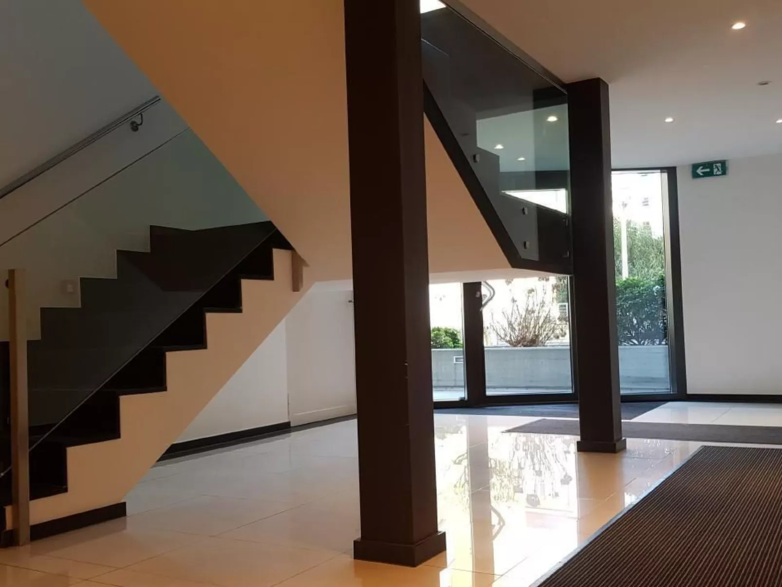 Vivian Residenz Apt. 603-Outside