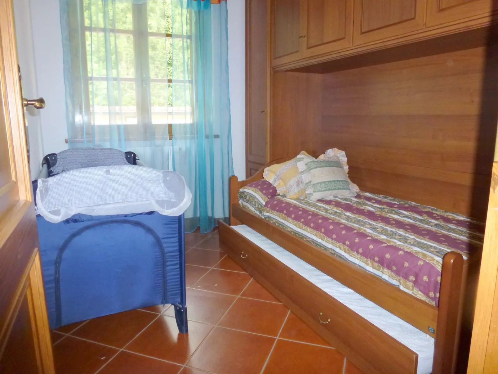 TV004 Natalia Sopra-Drinnen