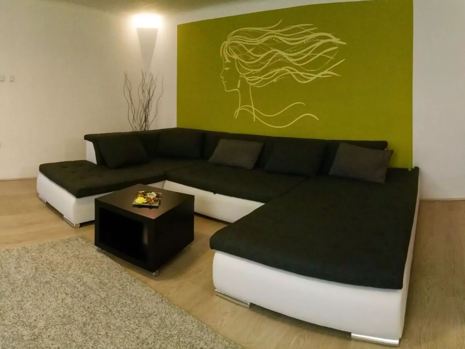 Moderne Ferienwohnung in Ujlipotvaros mit Garten-Dedans