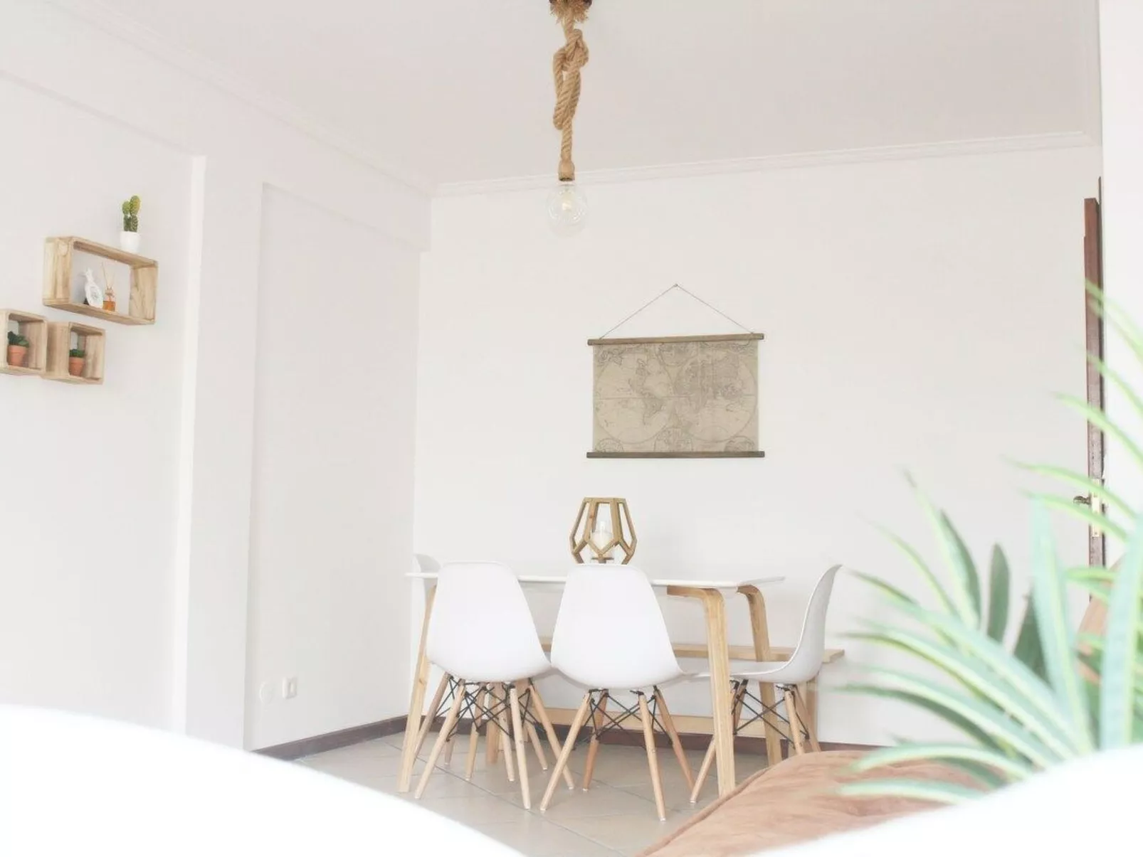 Sonnenstation im Zentrum-Drinnen