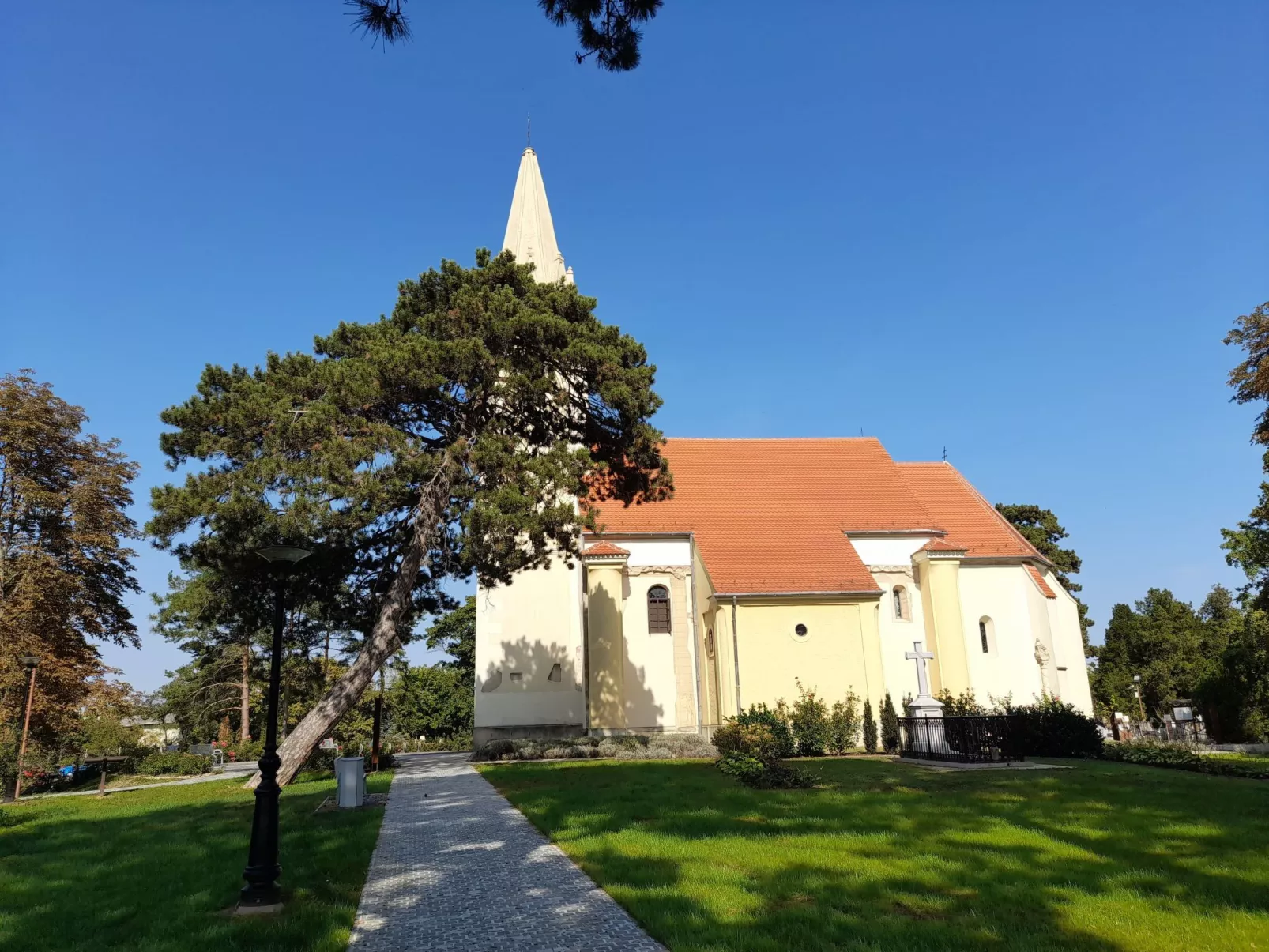 Vicky's House-Outside