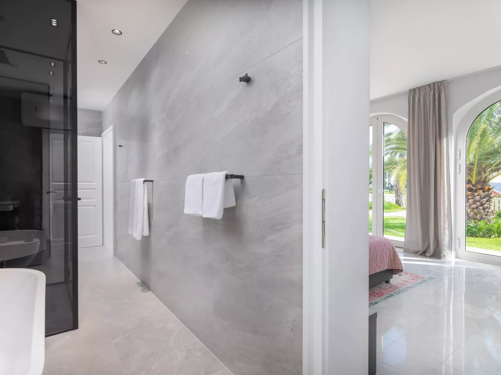 La Villa Dubrovnik-Inside