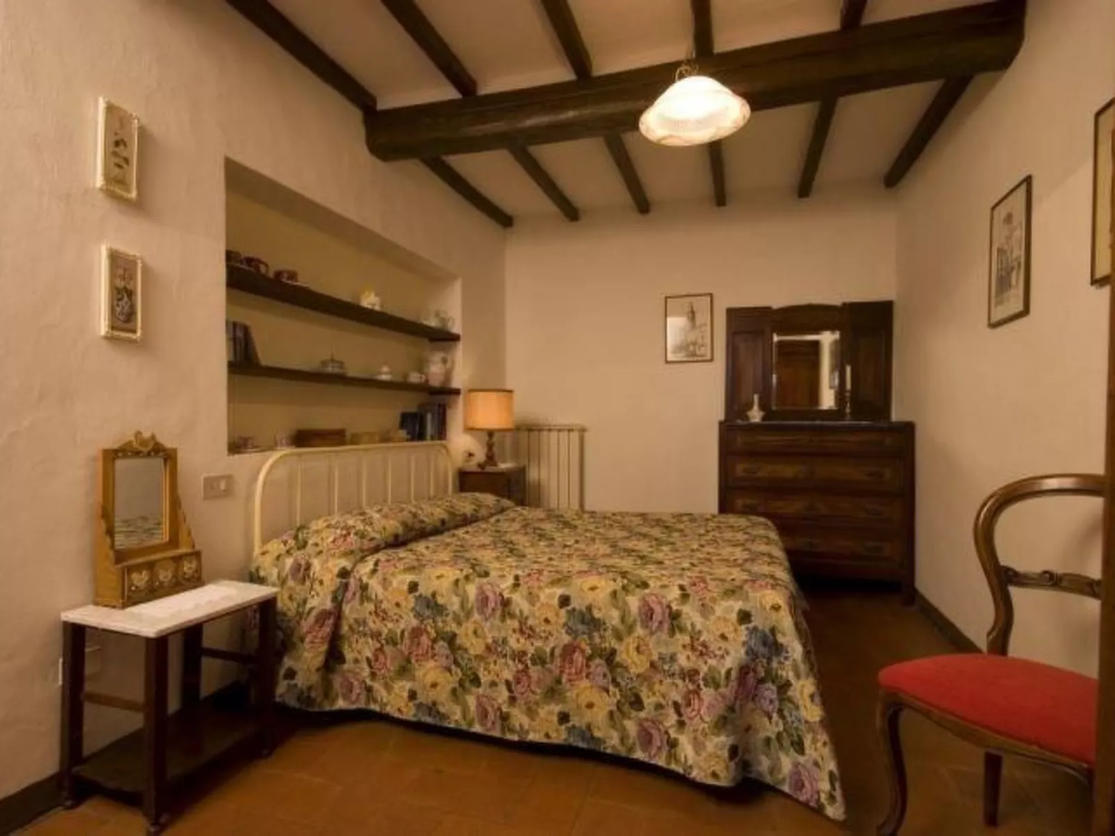 Santinovo archi Wohnung mit Schwimmbad-Image-tags.info