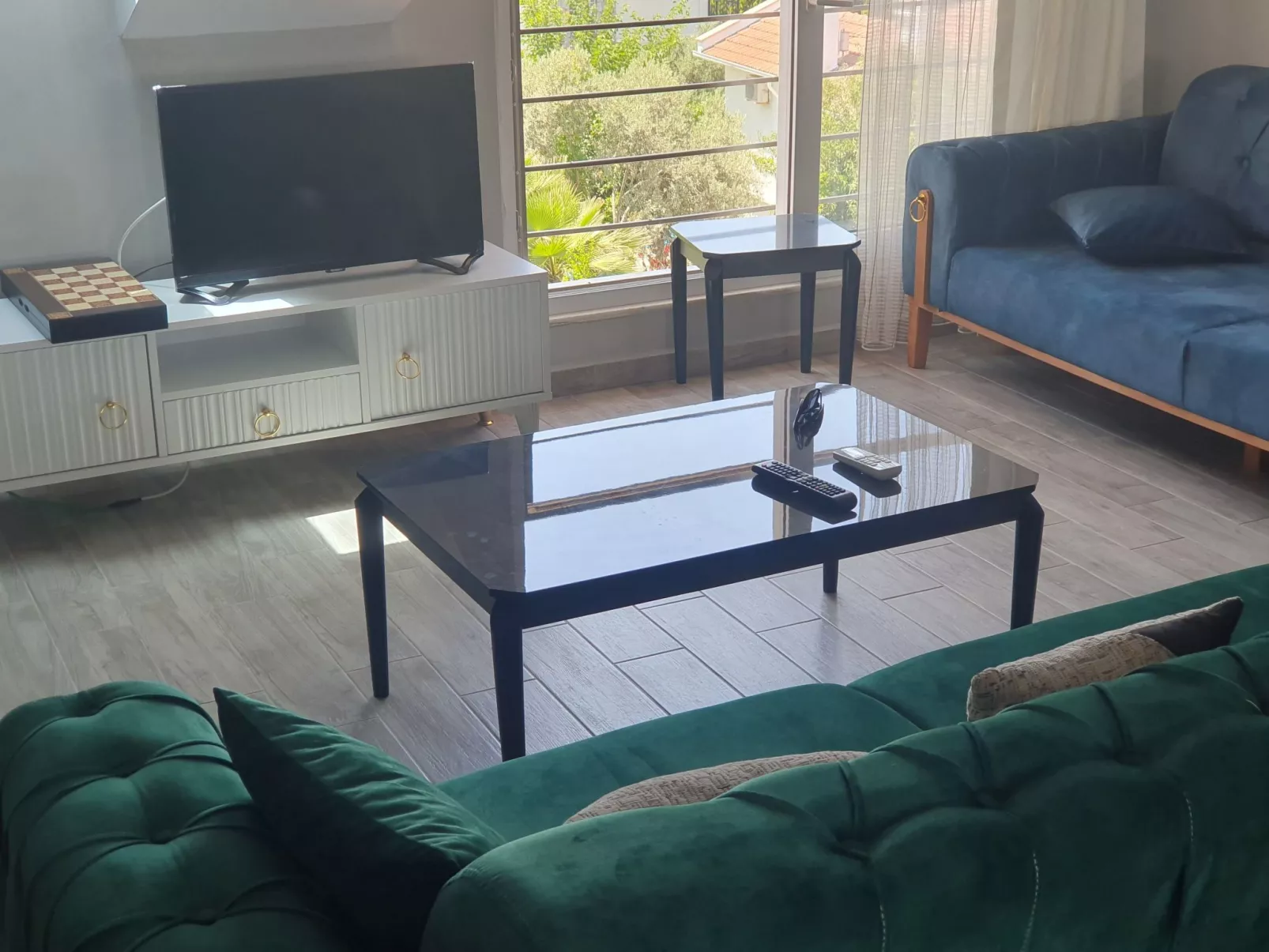 Sea View Loft-Dedans