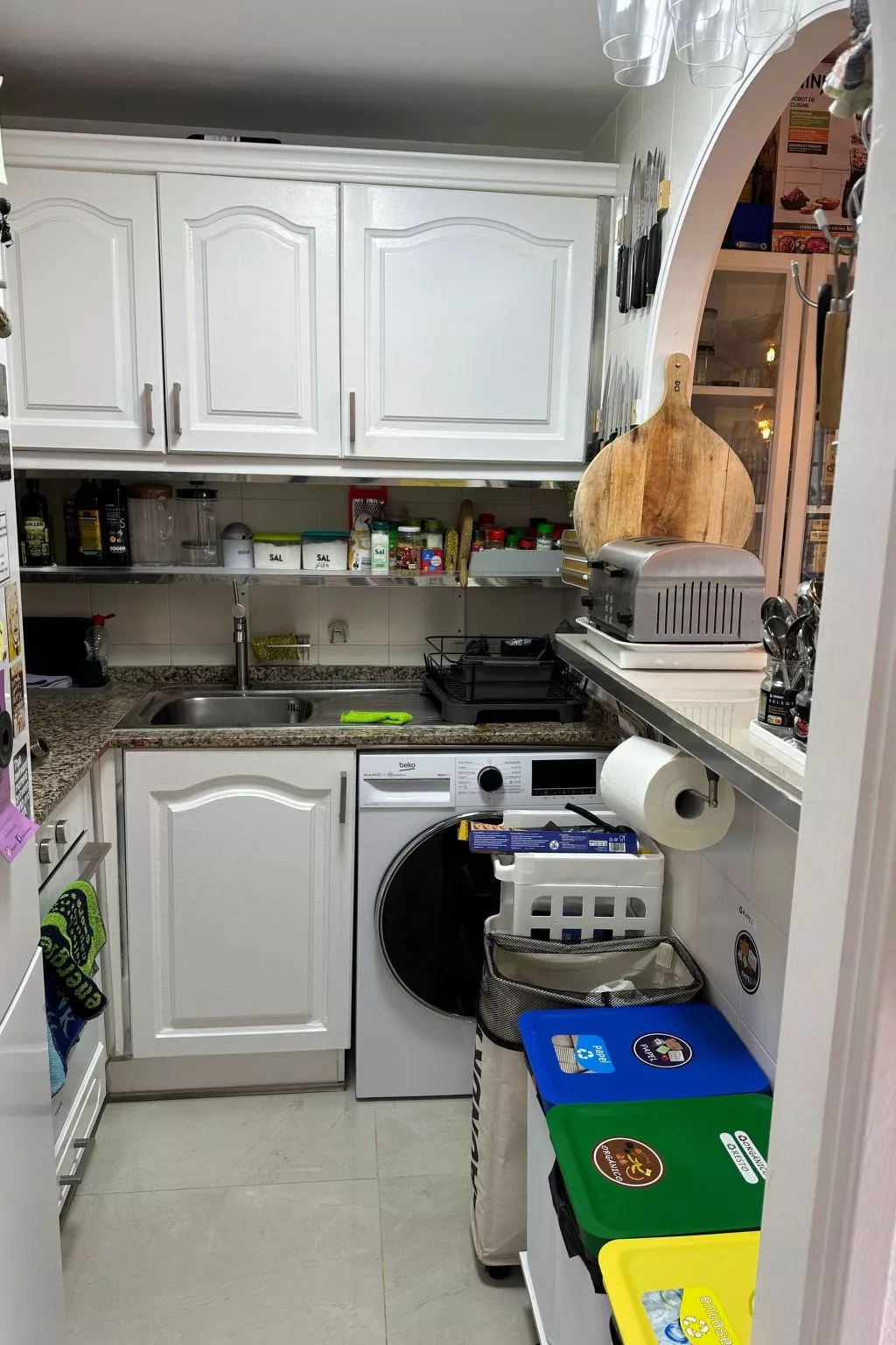 Mit Pool, umgeben von Natur-Inside