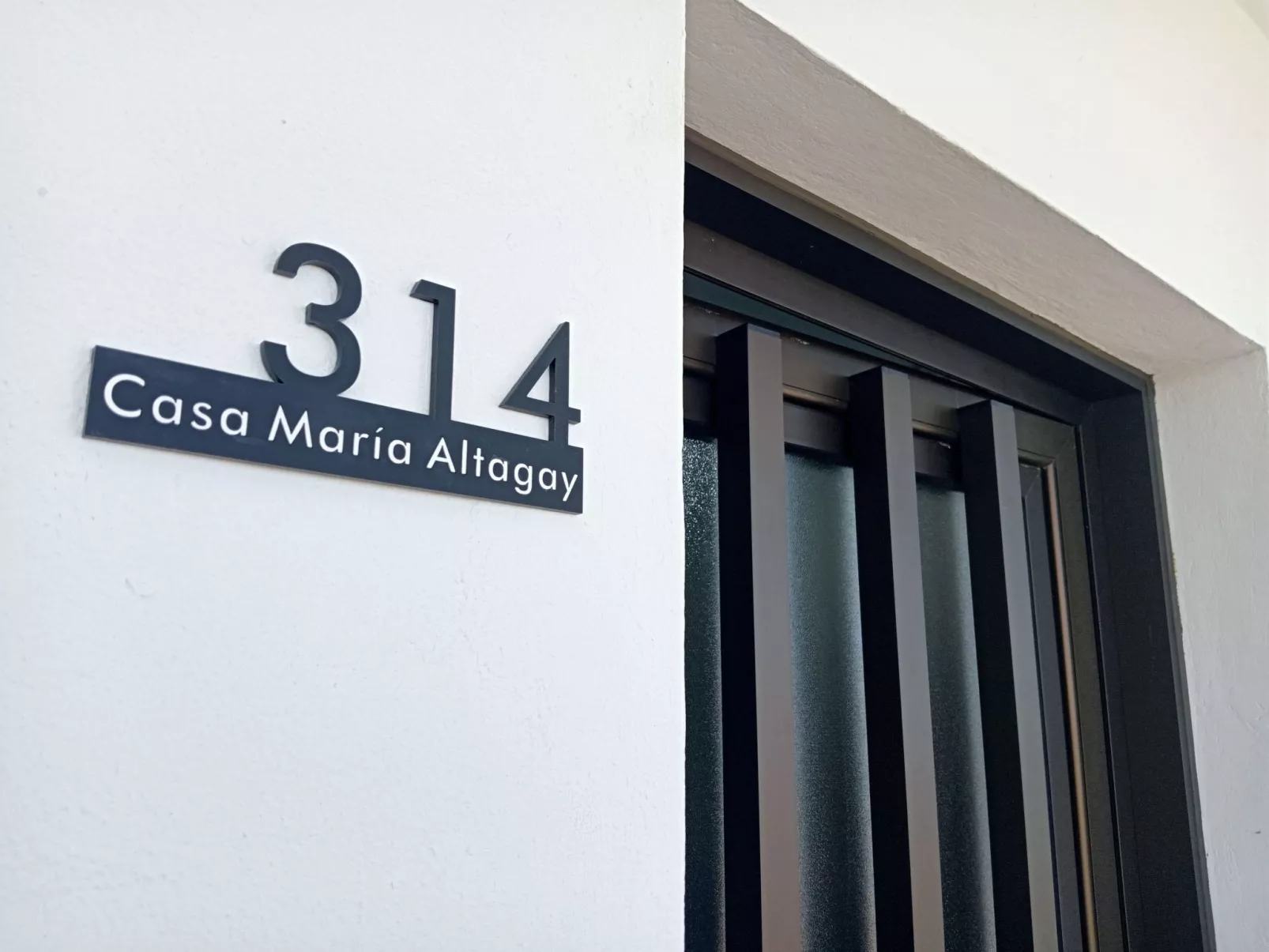 Casa Maria Altagay-Outside