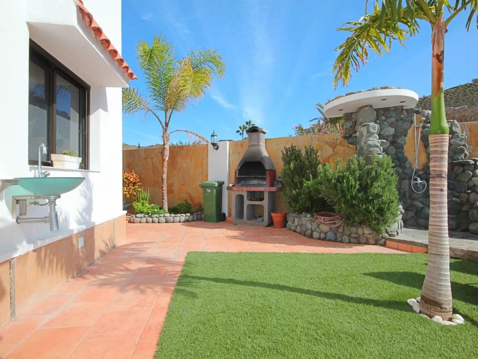 Luxus-Villa Lucia-Outside