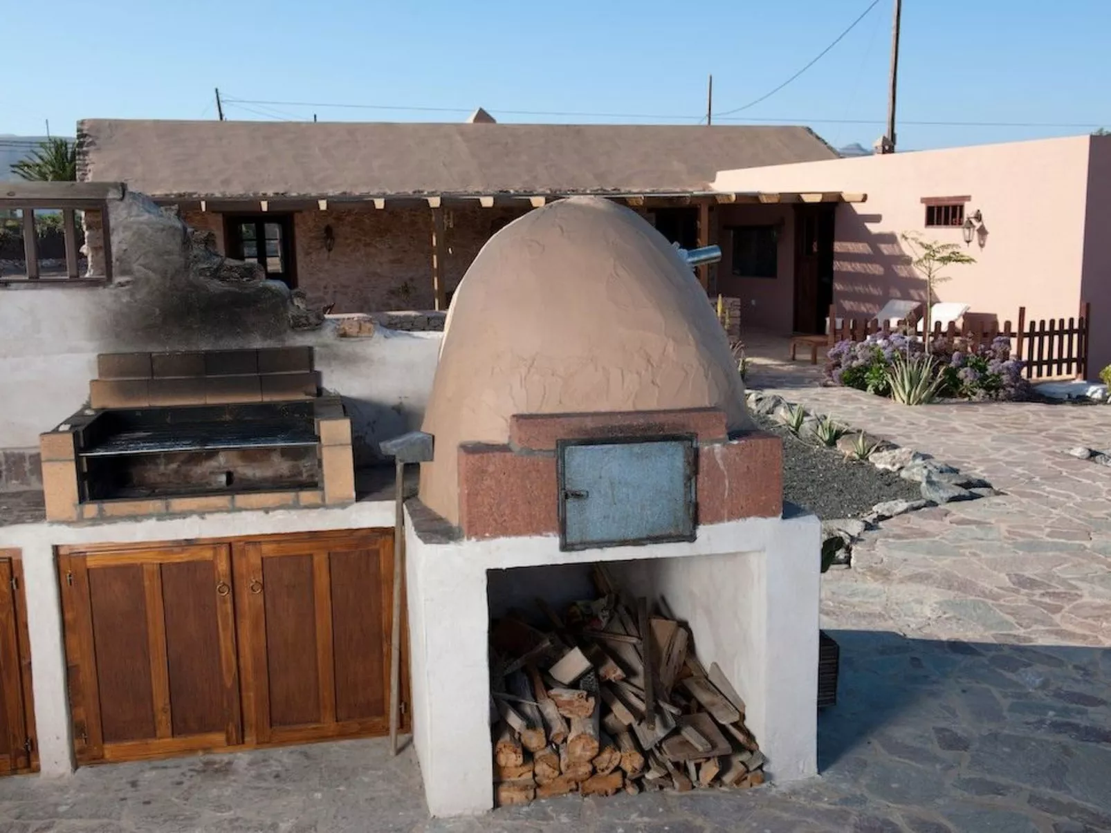 Kanarisches Haus mit privatem Pool und Garten-Outside