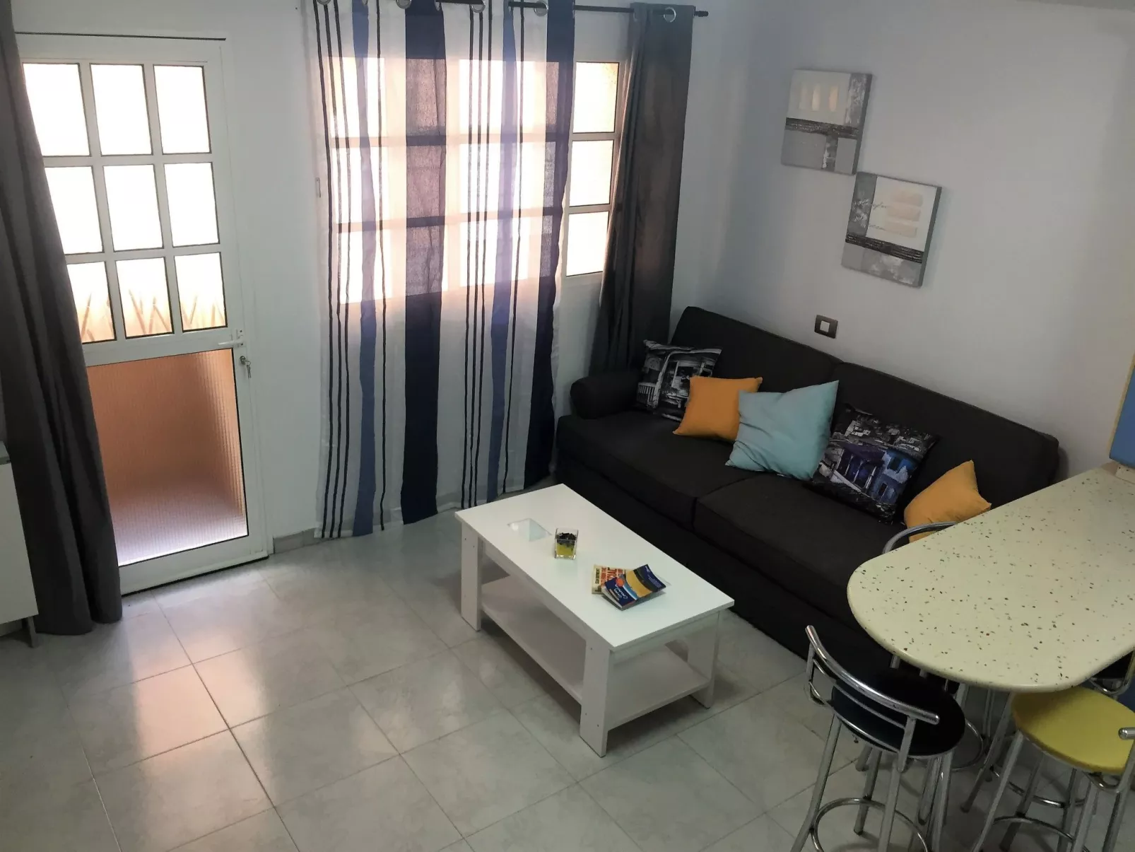 Arinaga Beach, 2 schlafzimmer - 2 badezimmer - wlan-Drinnen