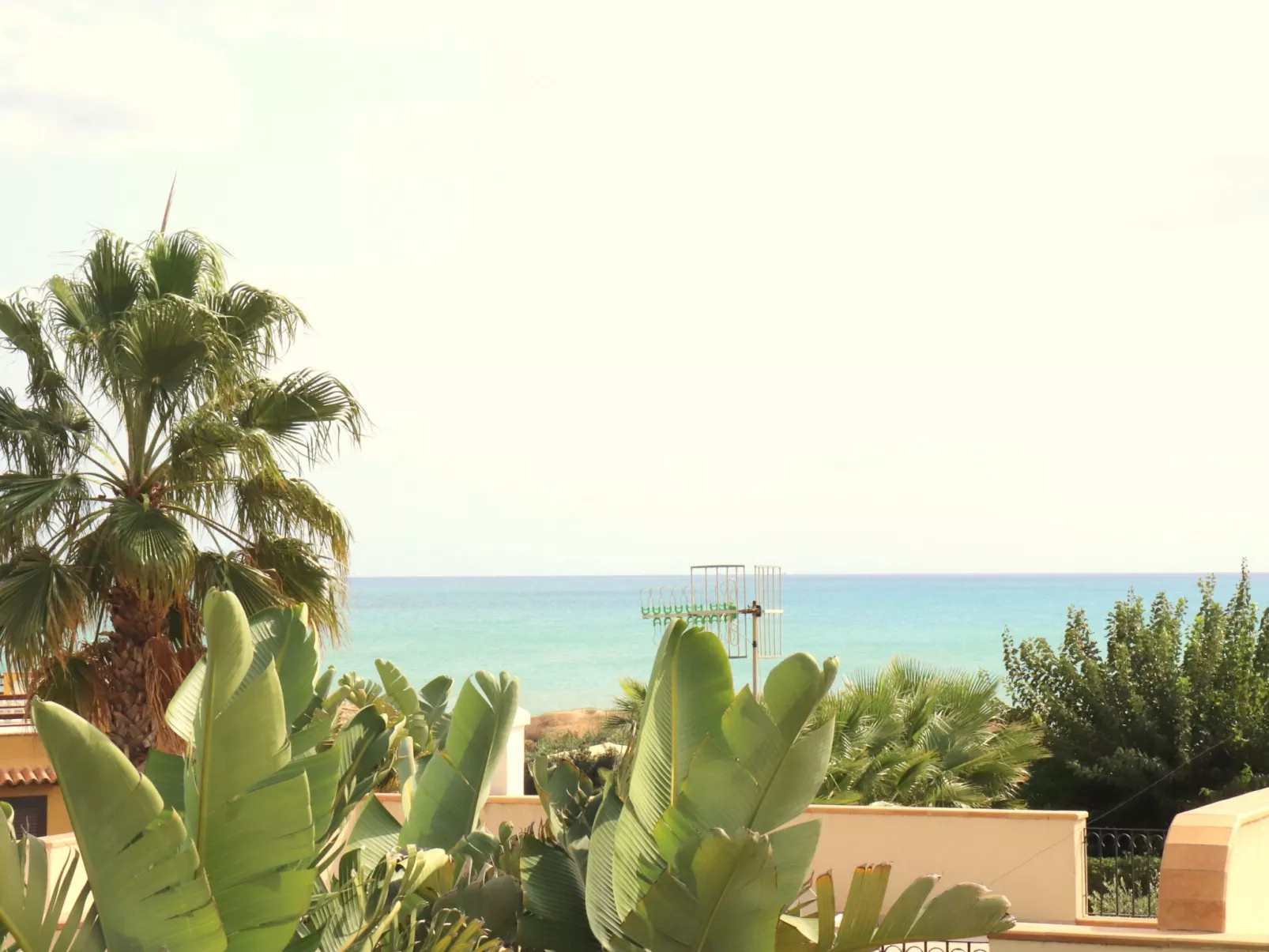 "Die Perle Siziliens" mit Salz-Infiltrationspool-Image-tags.info