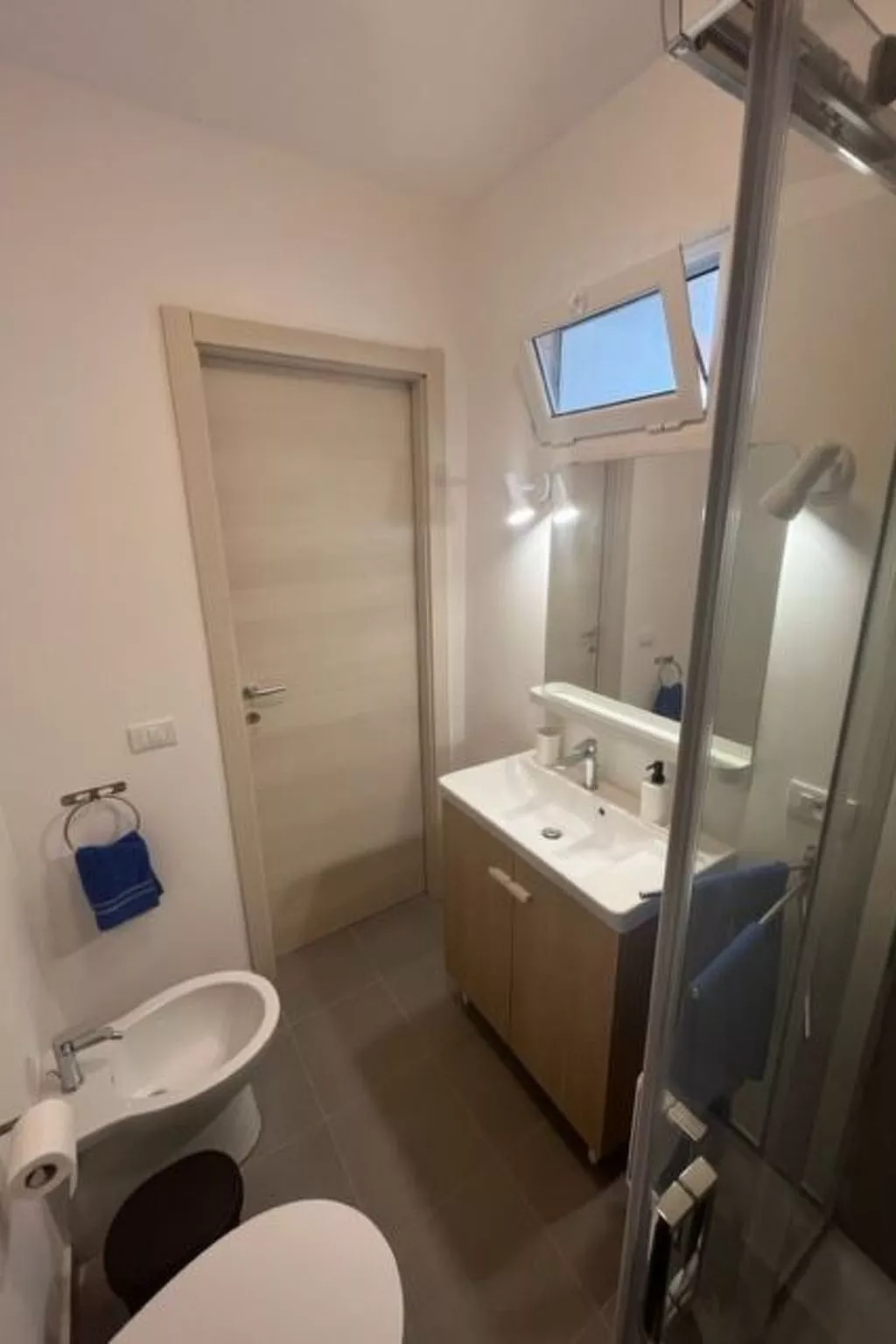 Kleines Haus Valderice-Inside