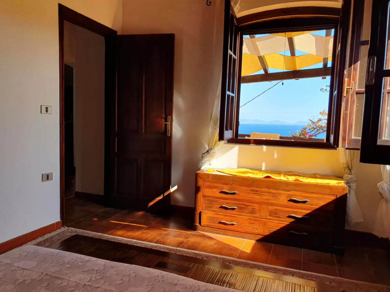 Villa mit Panoramablick-Inside