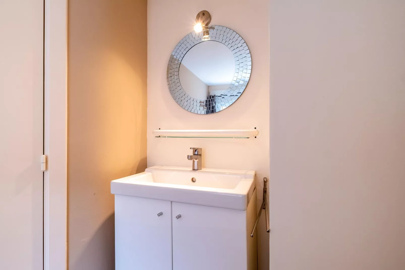 Cortina 201-Bathroom