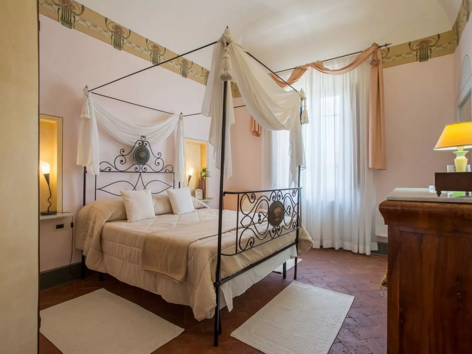 Luxuriöse Villa mit privatem Pool in der Nähe von Pisa Volterra-Inside