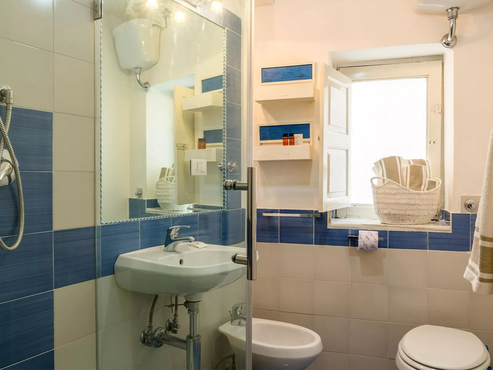 'Marinella Taormina-Inside