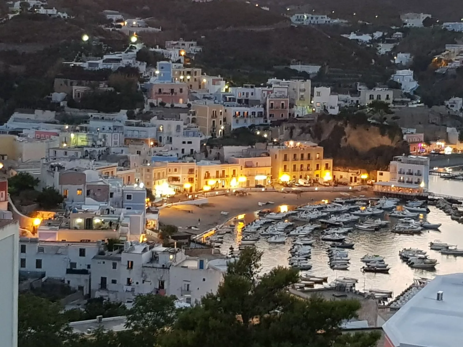 Oleandri Ferienhaus mit privatem Pool-Image-tags.info