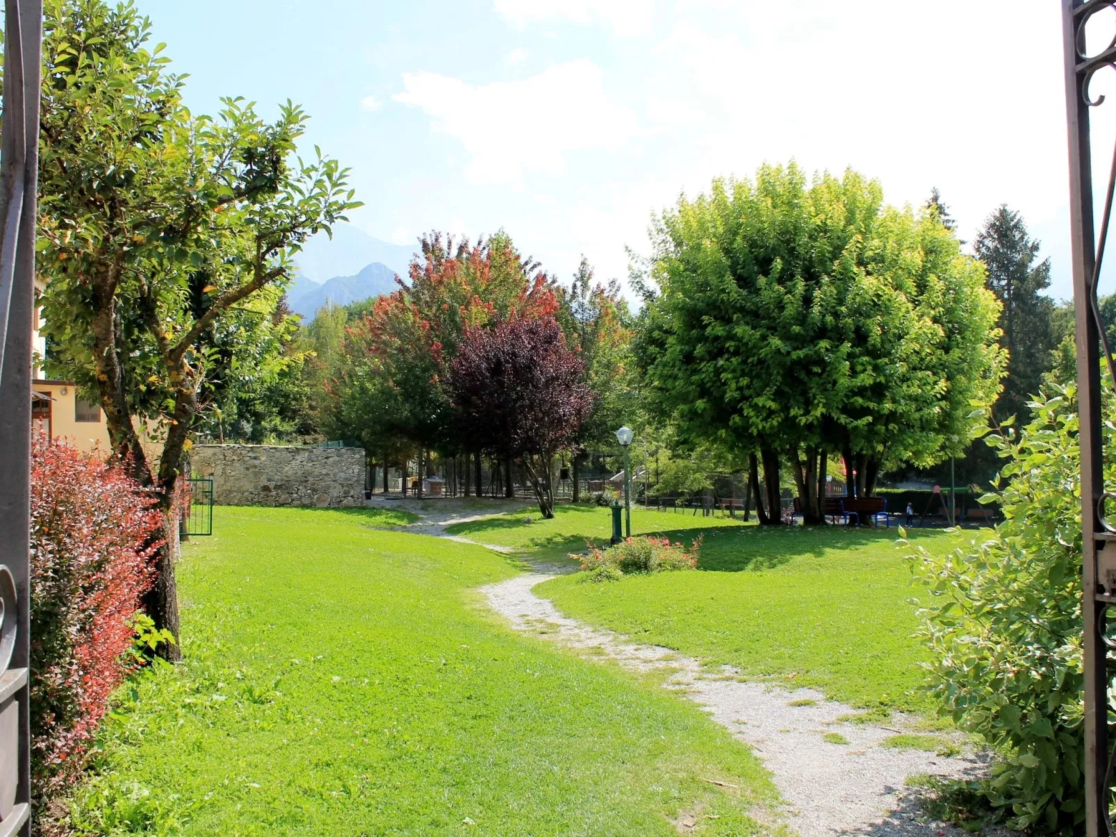 Für 4 Personen ca. 60 m&sup2; in Entracque, Piemont (Provinz Cuneo)-Draußen