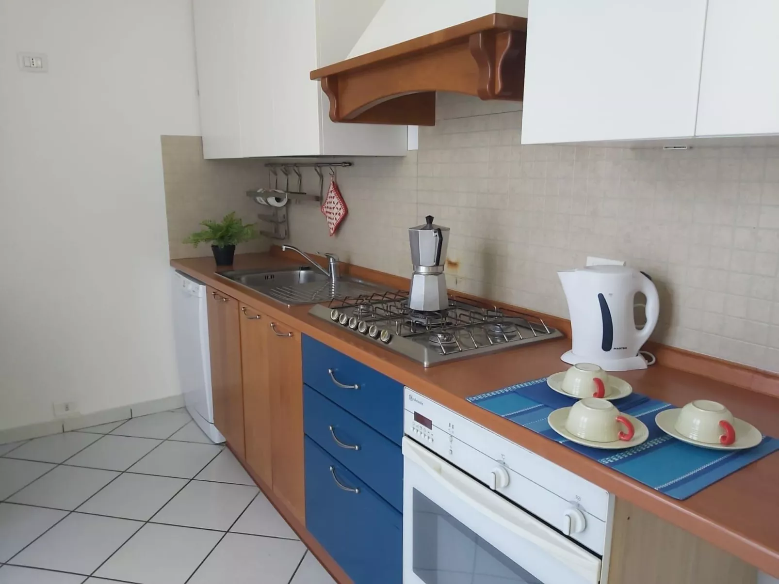 Villa Biancospino See Monate-Image-tags.info