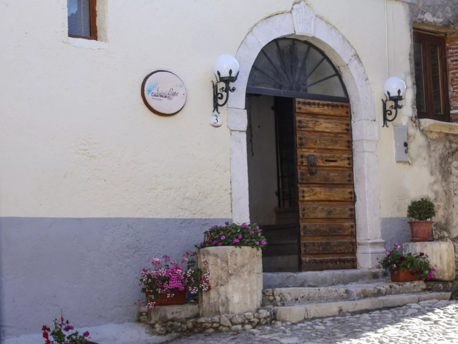 'Casa Lago del Salto-Outside