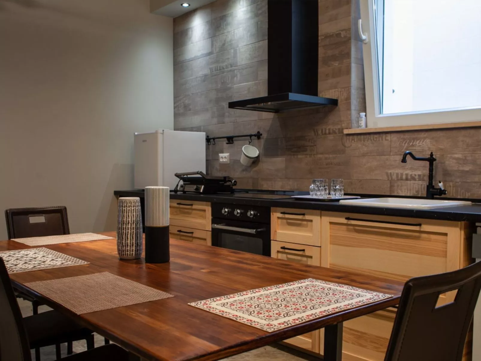 Villa mit privatem Pool in der Nähe der adriatischen Strände-Dedans