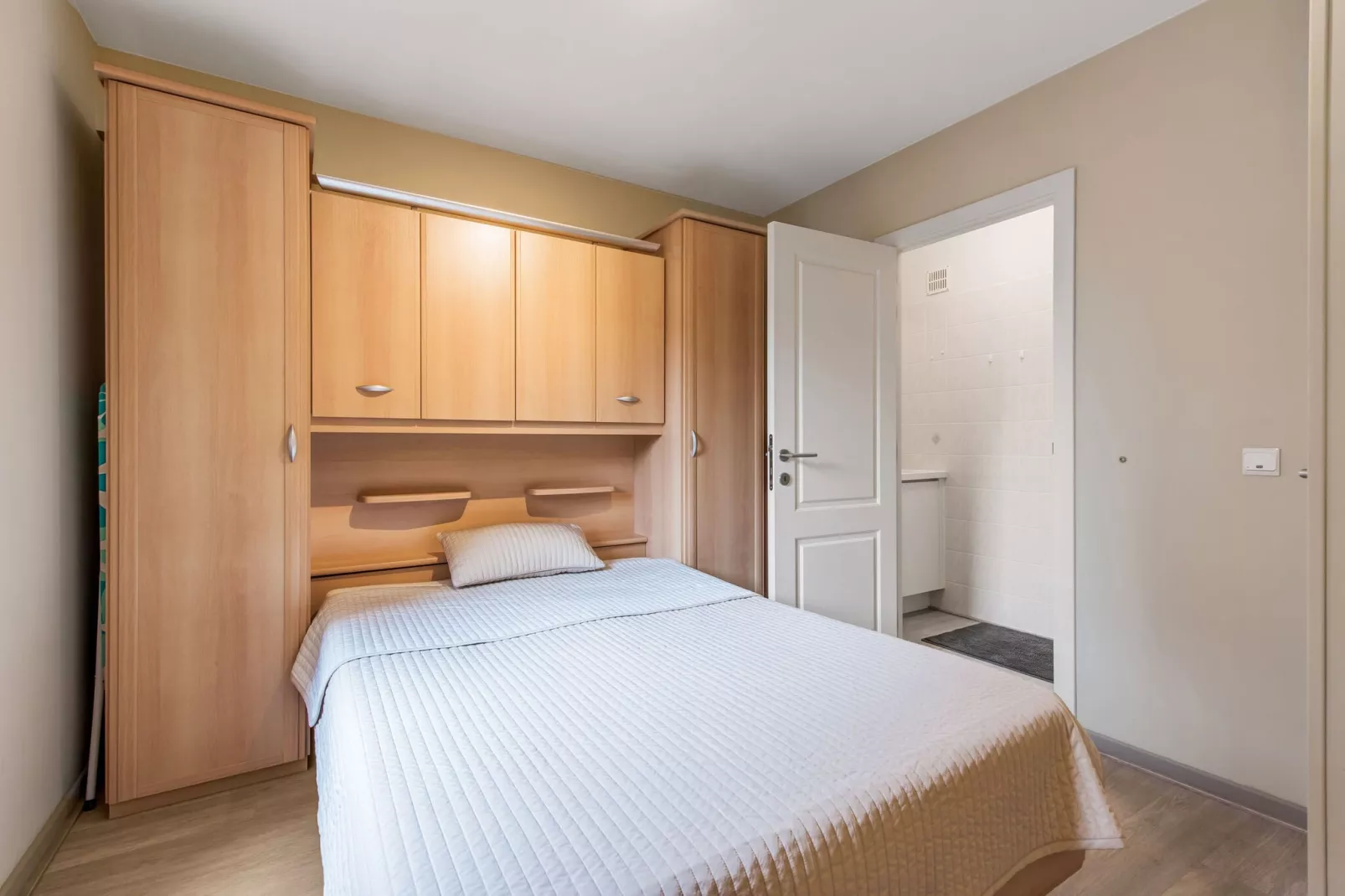 El Kantara 402 P8-Bedroom