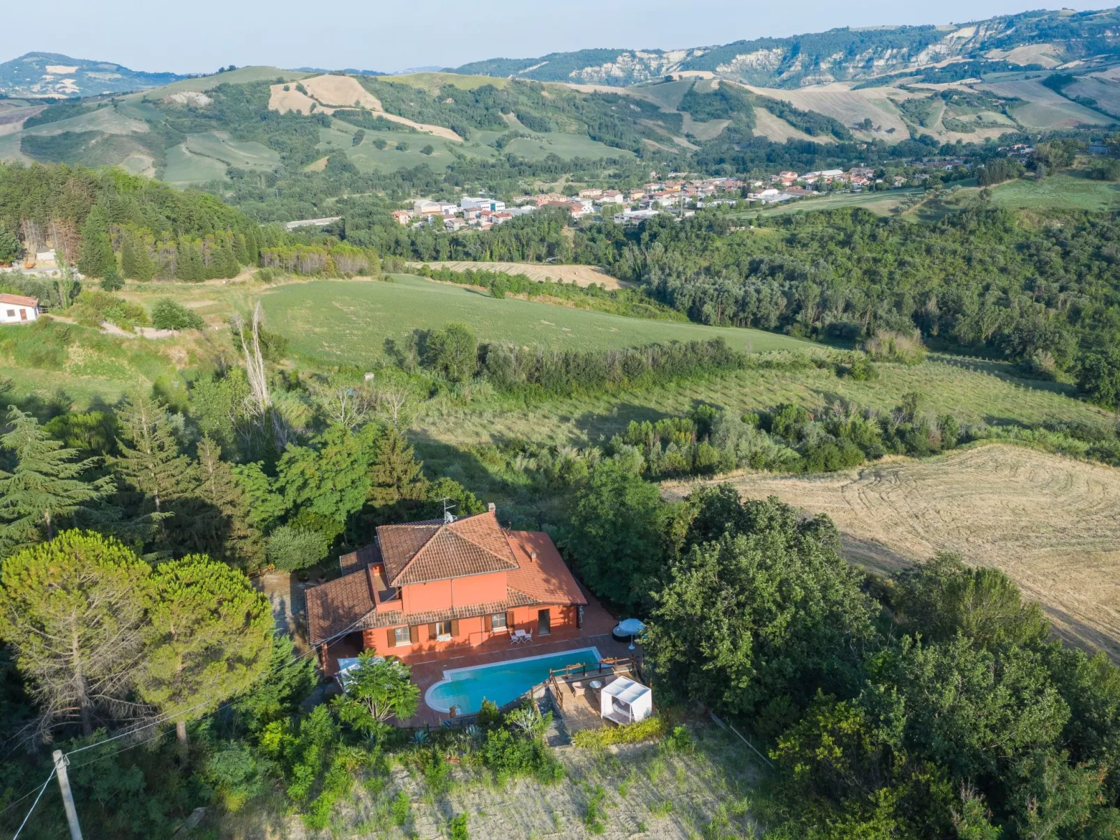 Landgut "TenutaQuarantaOlivi-Draußen