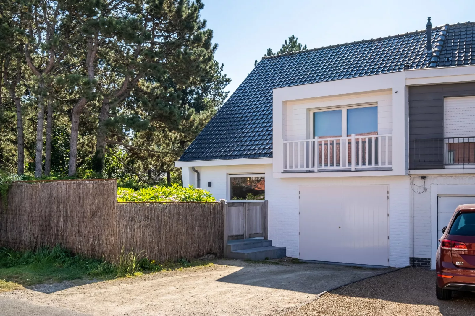 Villa Laury-Exterior summer