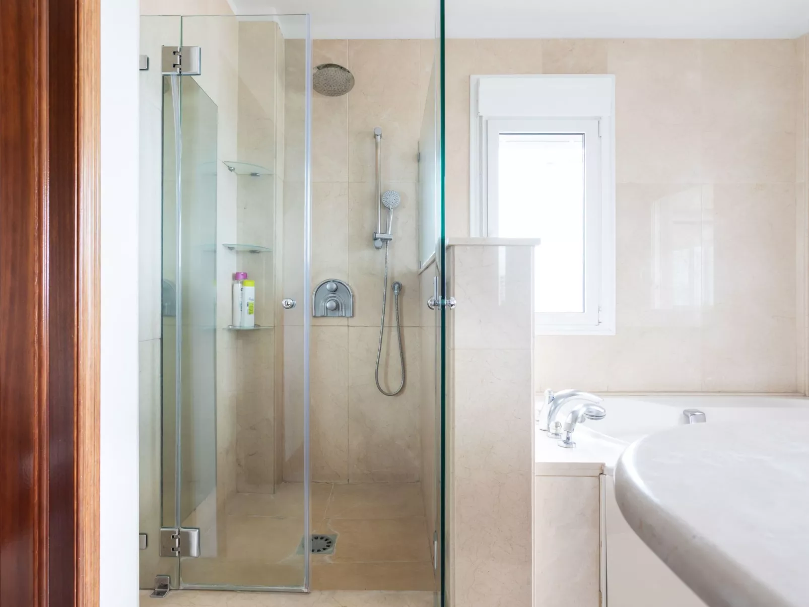 Ferienvilla "Villa Syrah" mit Jacuzzi-Inside