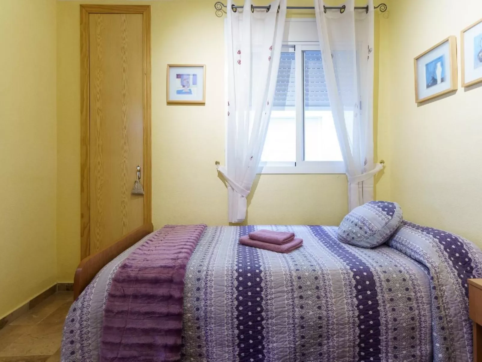 In Strandnähe-Drinnen