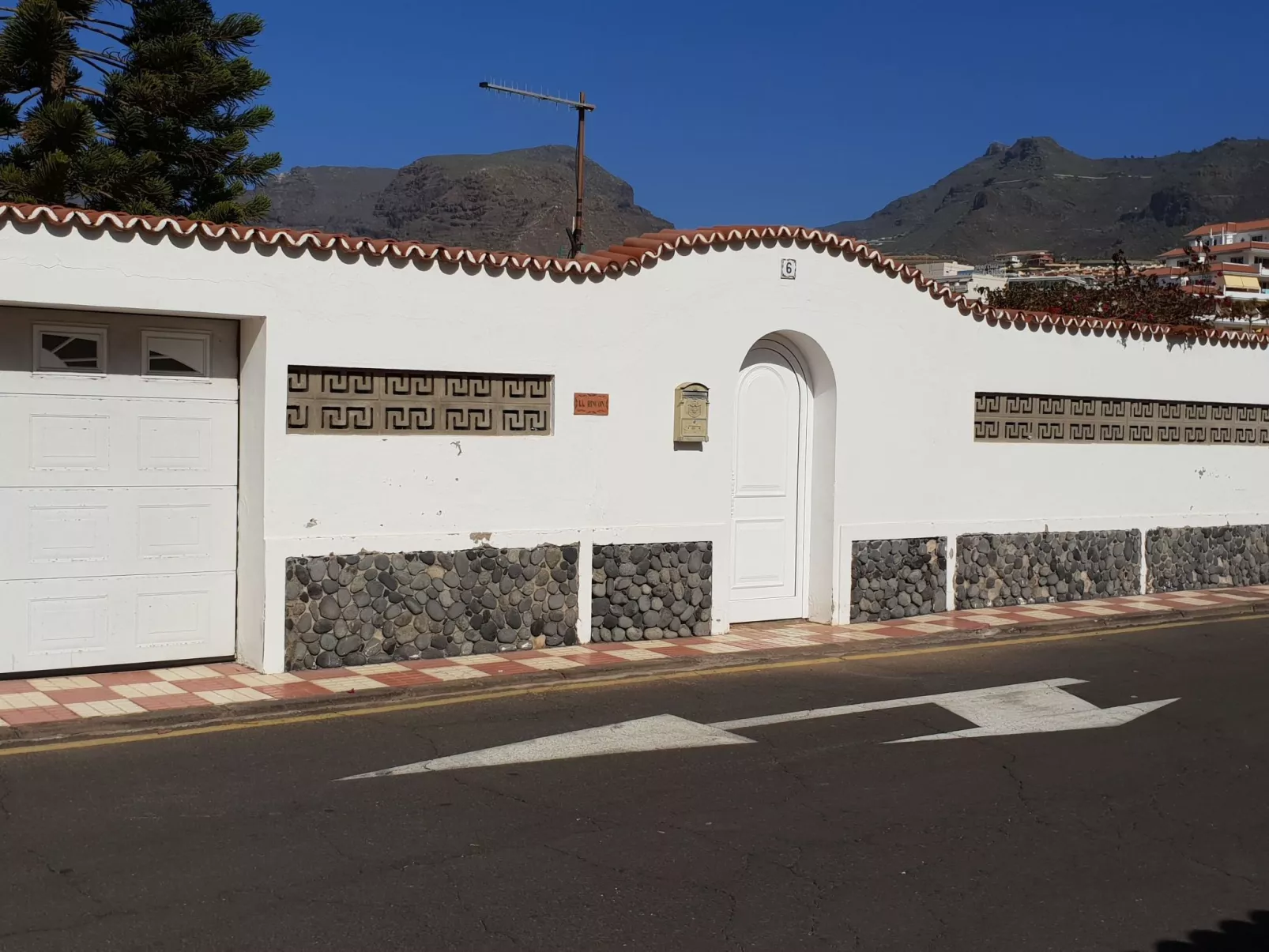 Bungalow direkt am Meer-Image-tags.info