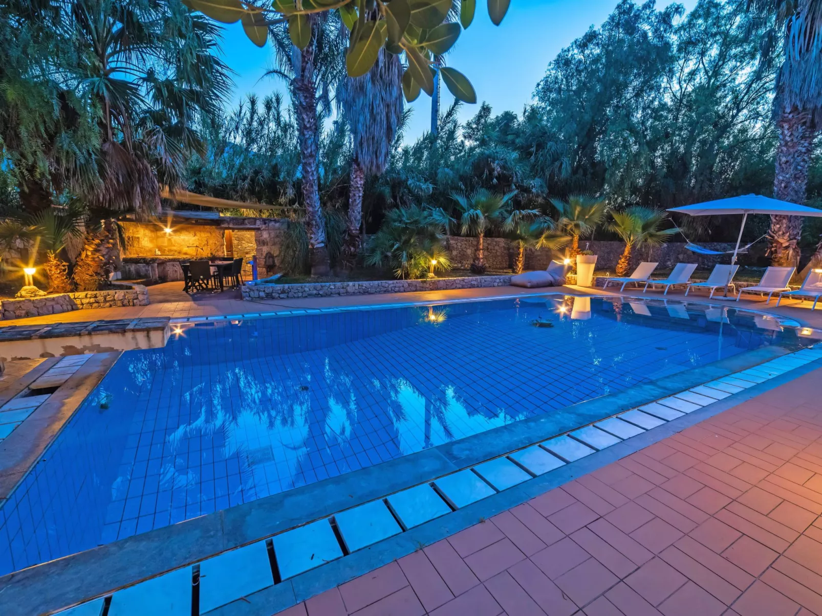 Gemütliches Haus in Carini mit privatem Pool-Image-tags.info