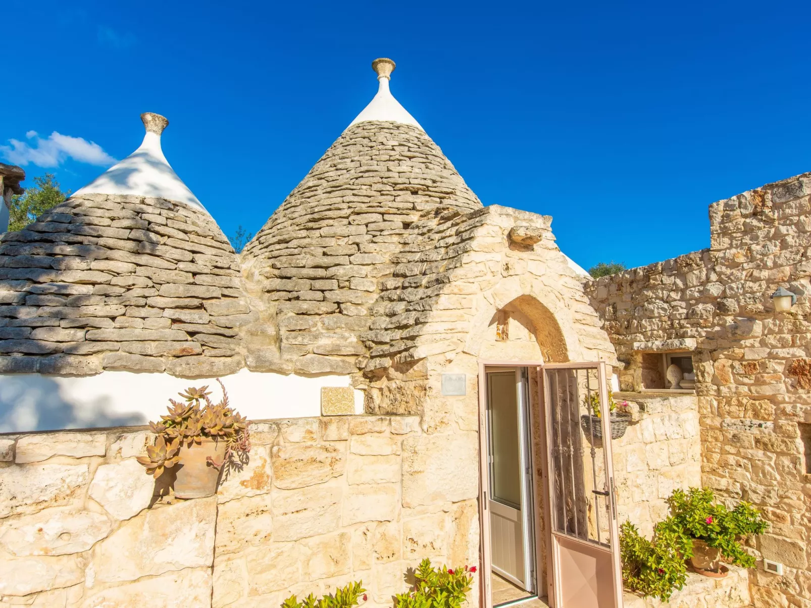 Kinderpool Trullo-Draußen