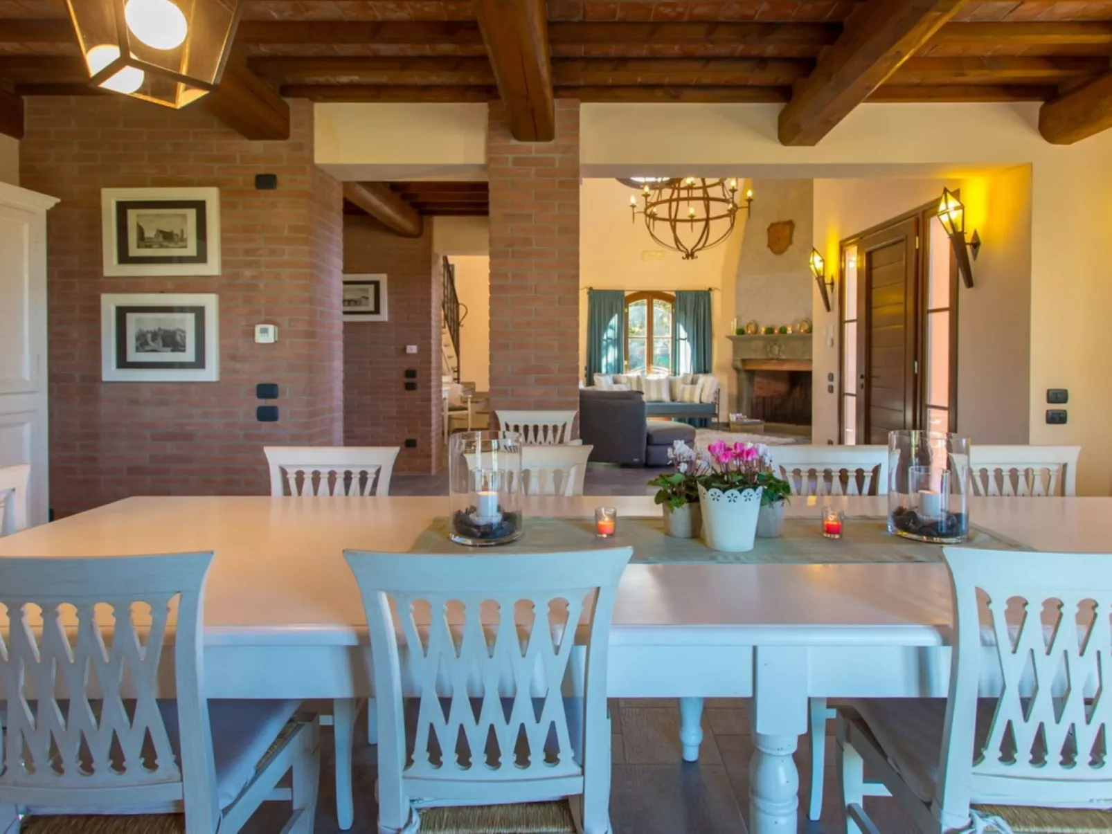 Villa mit privatem Pool zwischen Pisa und Volterra-Dedans