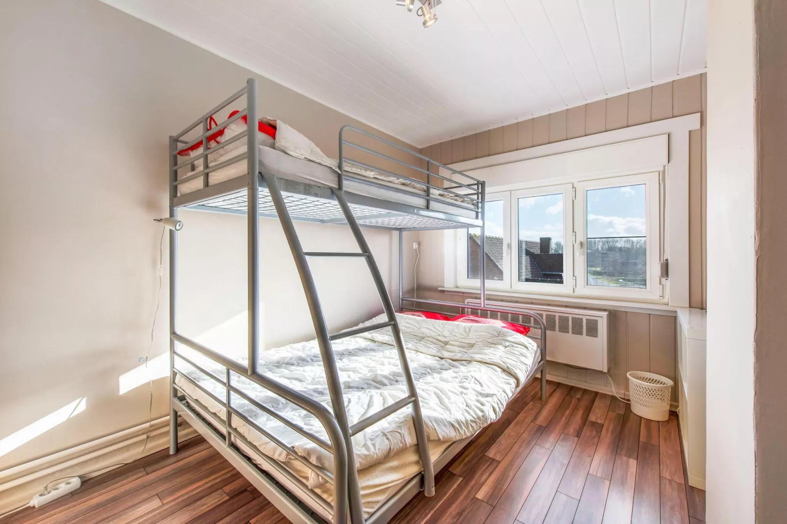 Lustucru-Bedroom