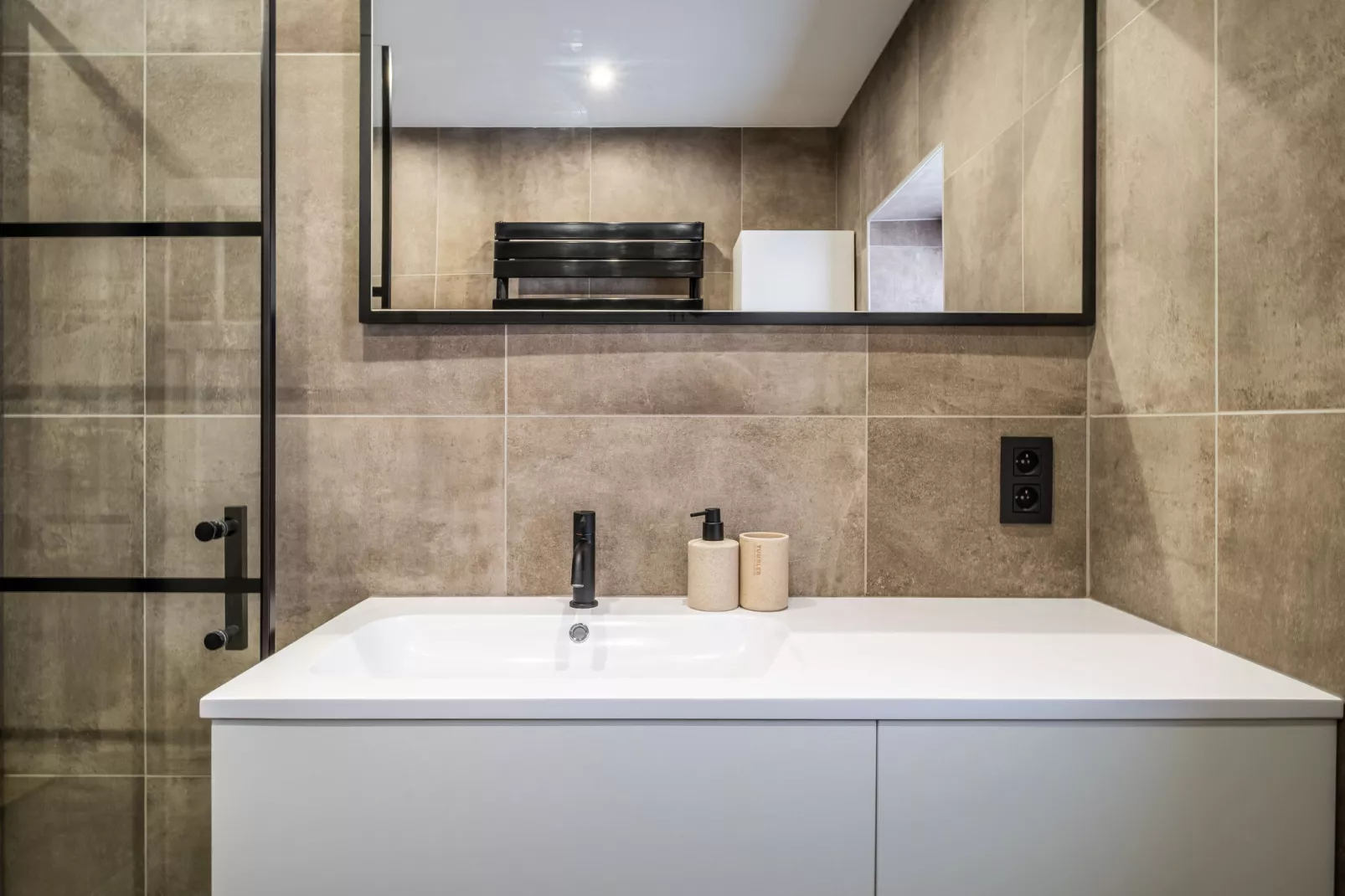 Lustucru-Bathroom