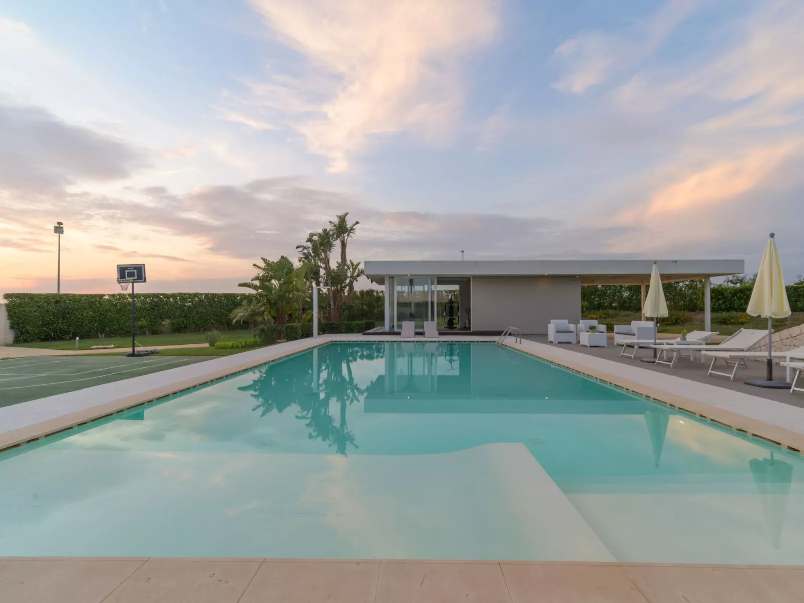 Tolles Ferienhaus in Cerasella mit Großem Garten-Outside