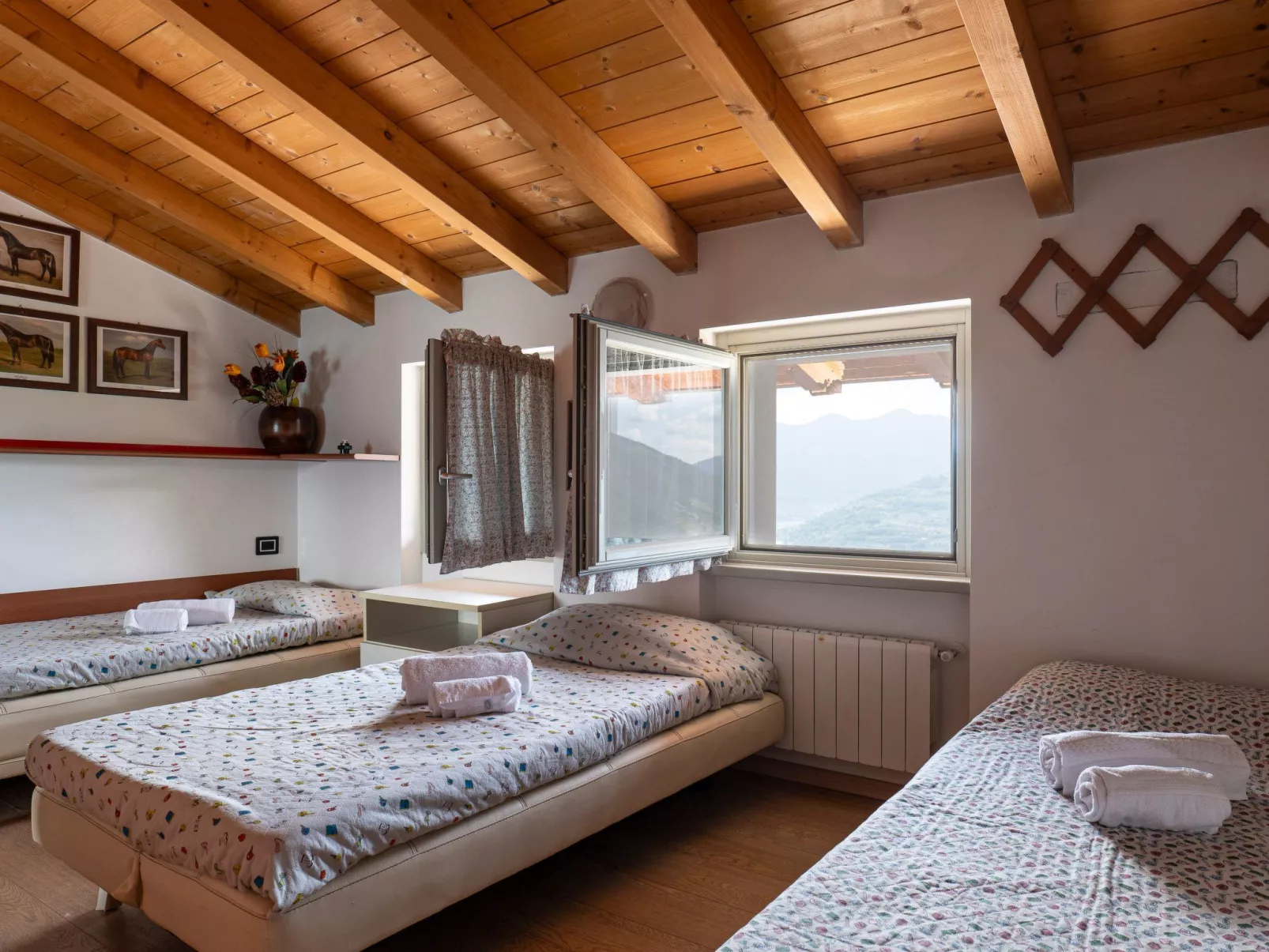 'La Villetta' mit Schwimmbad-Drinnen