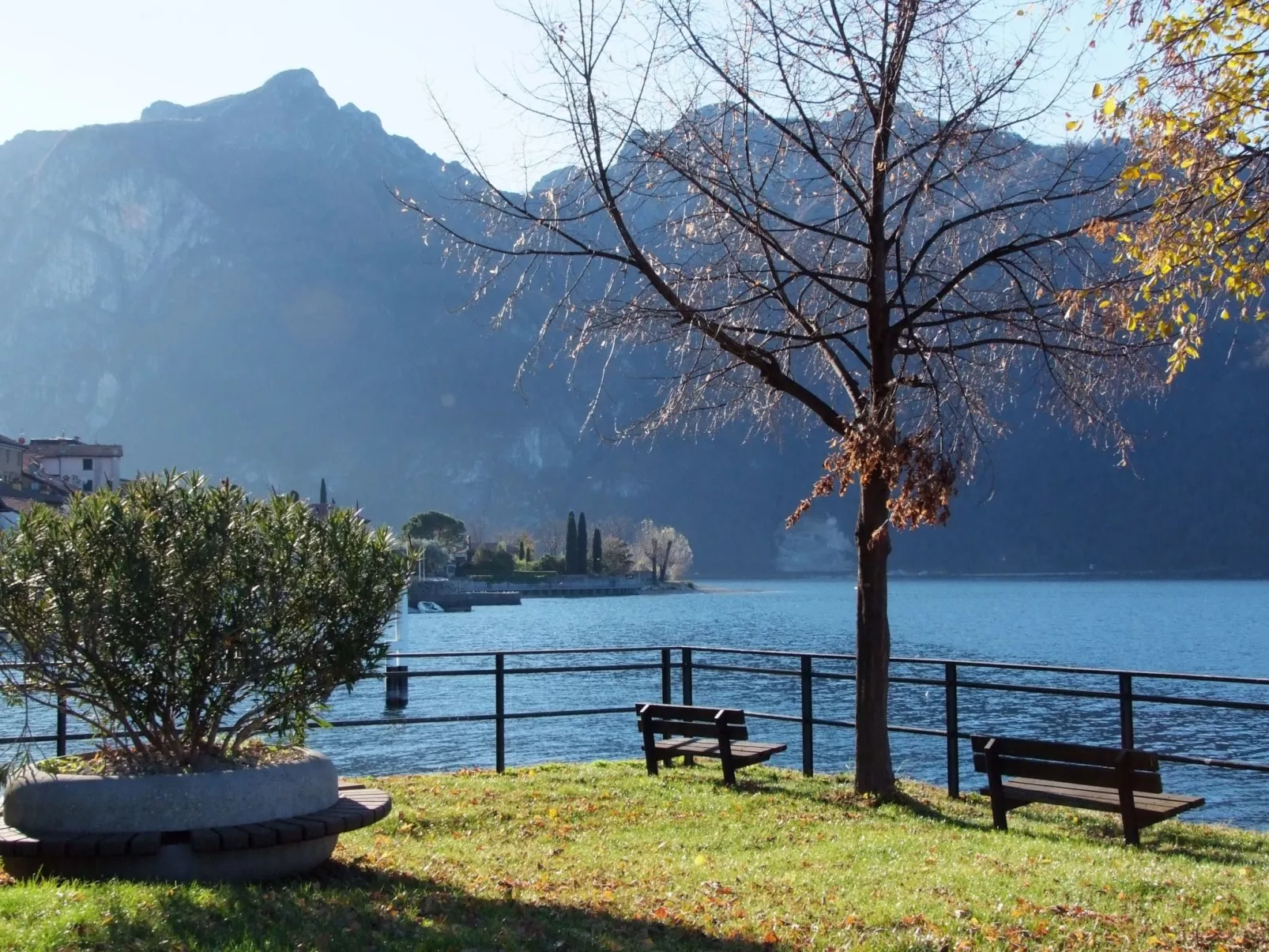 Studio Smeraldo mit Seeblick-Dehors