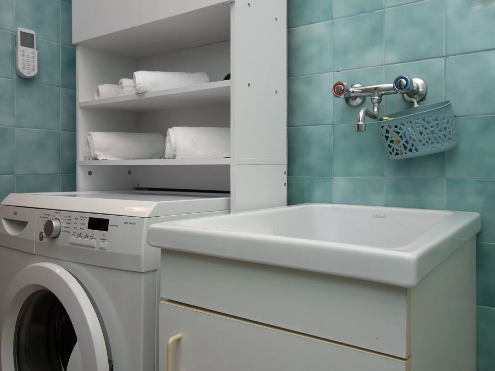 Studio 'Türkis' mit Terrasse-Drinnen