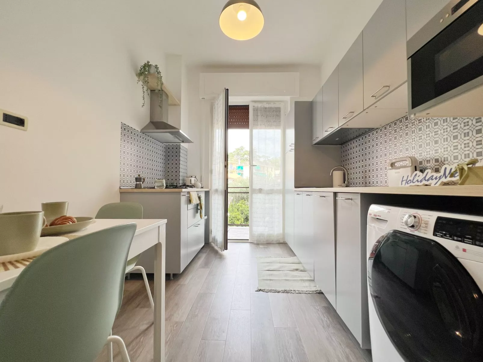 Für 6 Personen ca. 96 m&sup2; in Arenzano, Norditalien (Ligurien)-Inside