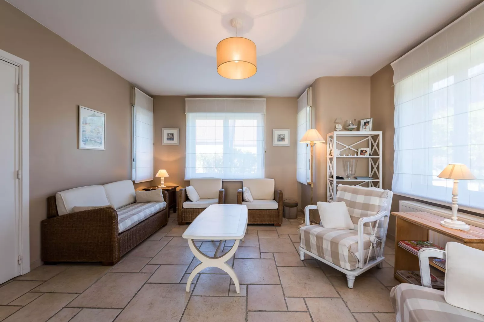 Villa Esprit de famille-Salon
