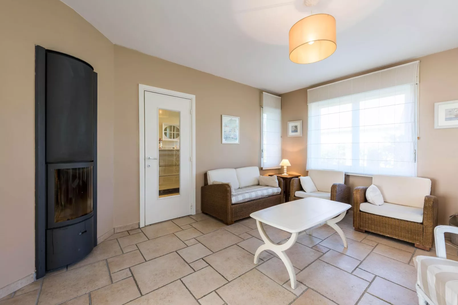 Villa Esprit de famille-Salon