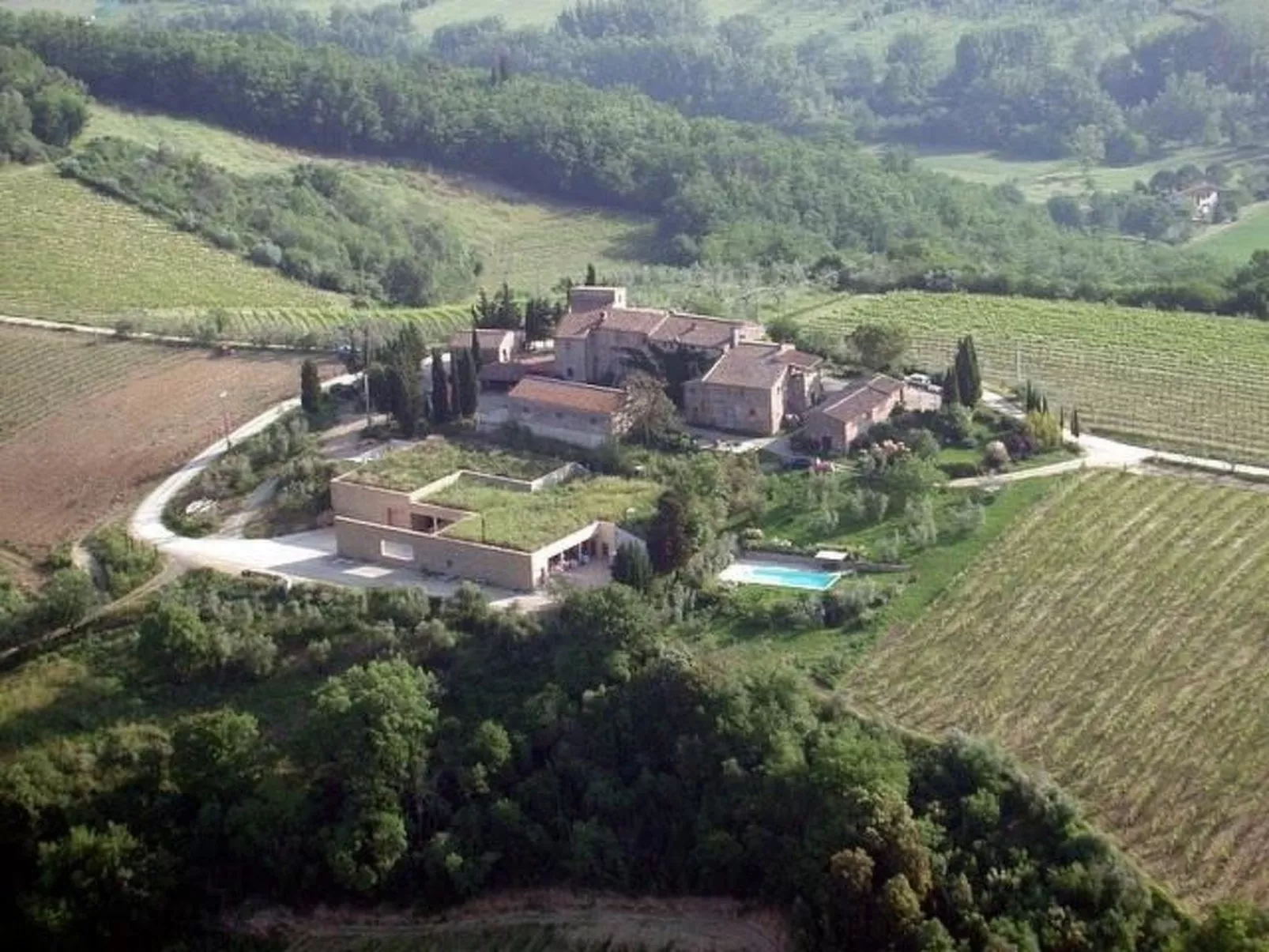 Freistehendes Bauernhaus-Outside