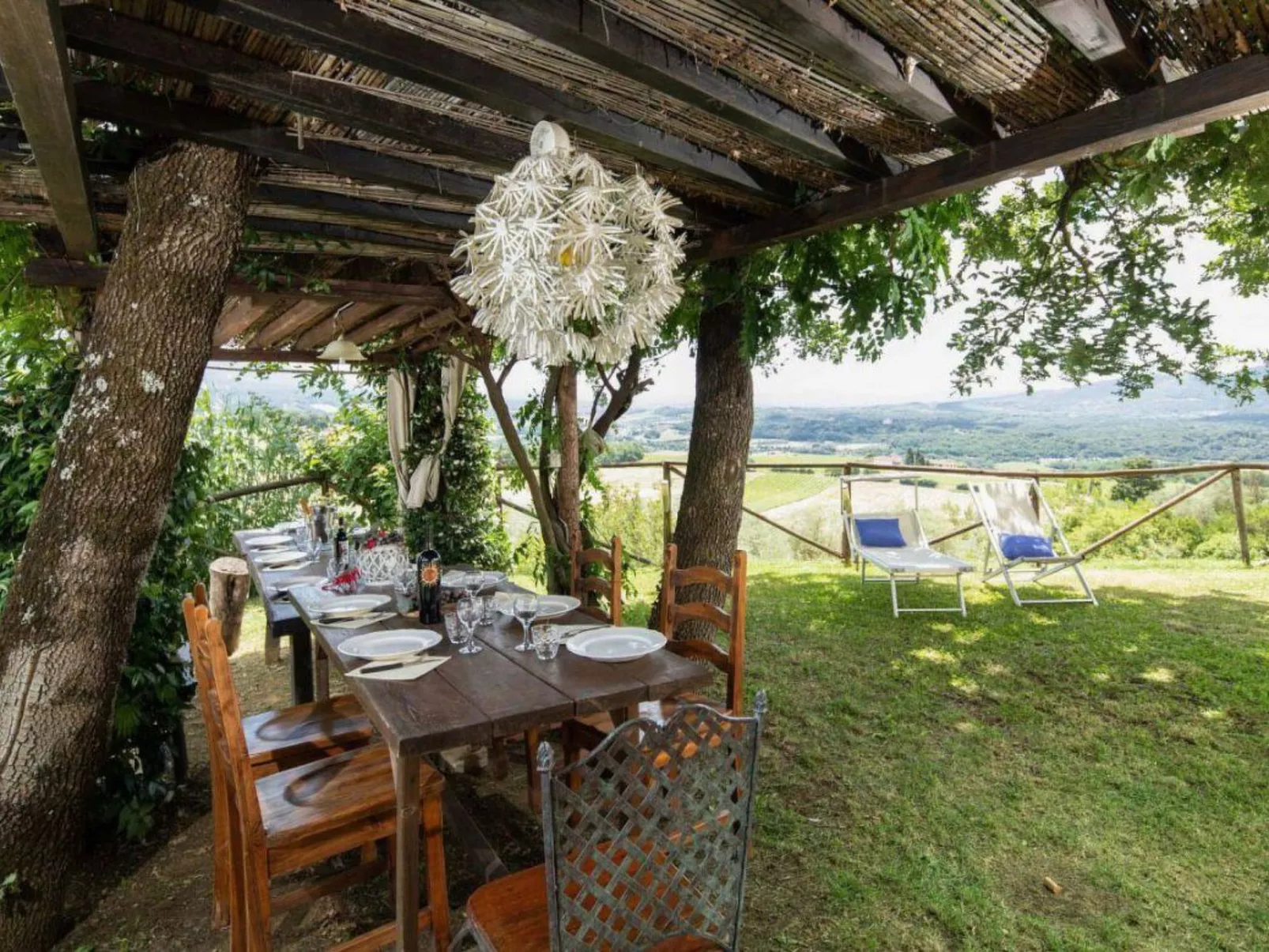 Villa Silvia-Outside