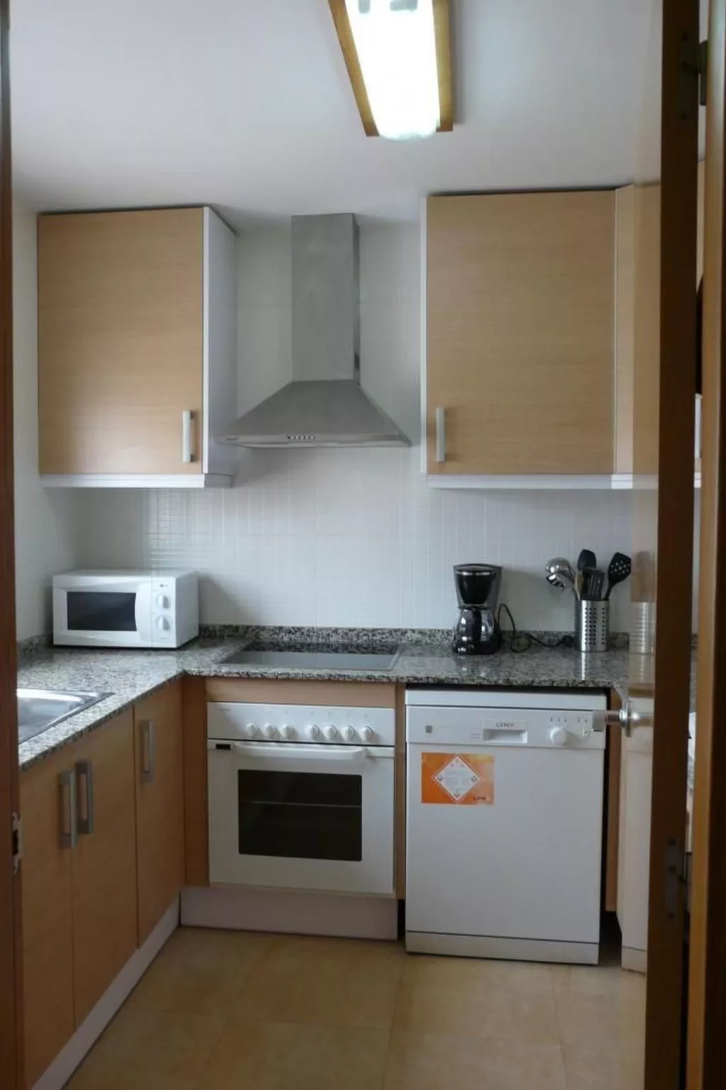 Entspannendes Haus in der Nähe des Meeres. Klimatisiert. Parkplatz-Image-tags.info