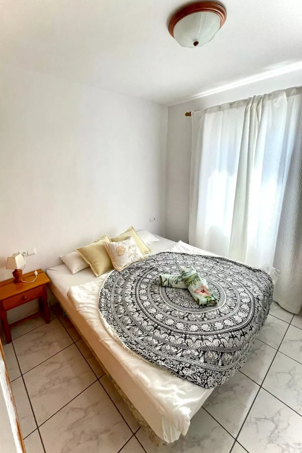 Iwona mit Meerblick-Inside