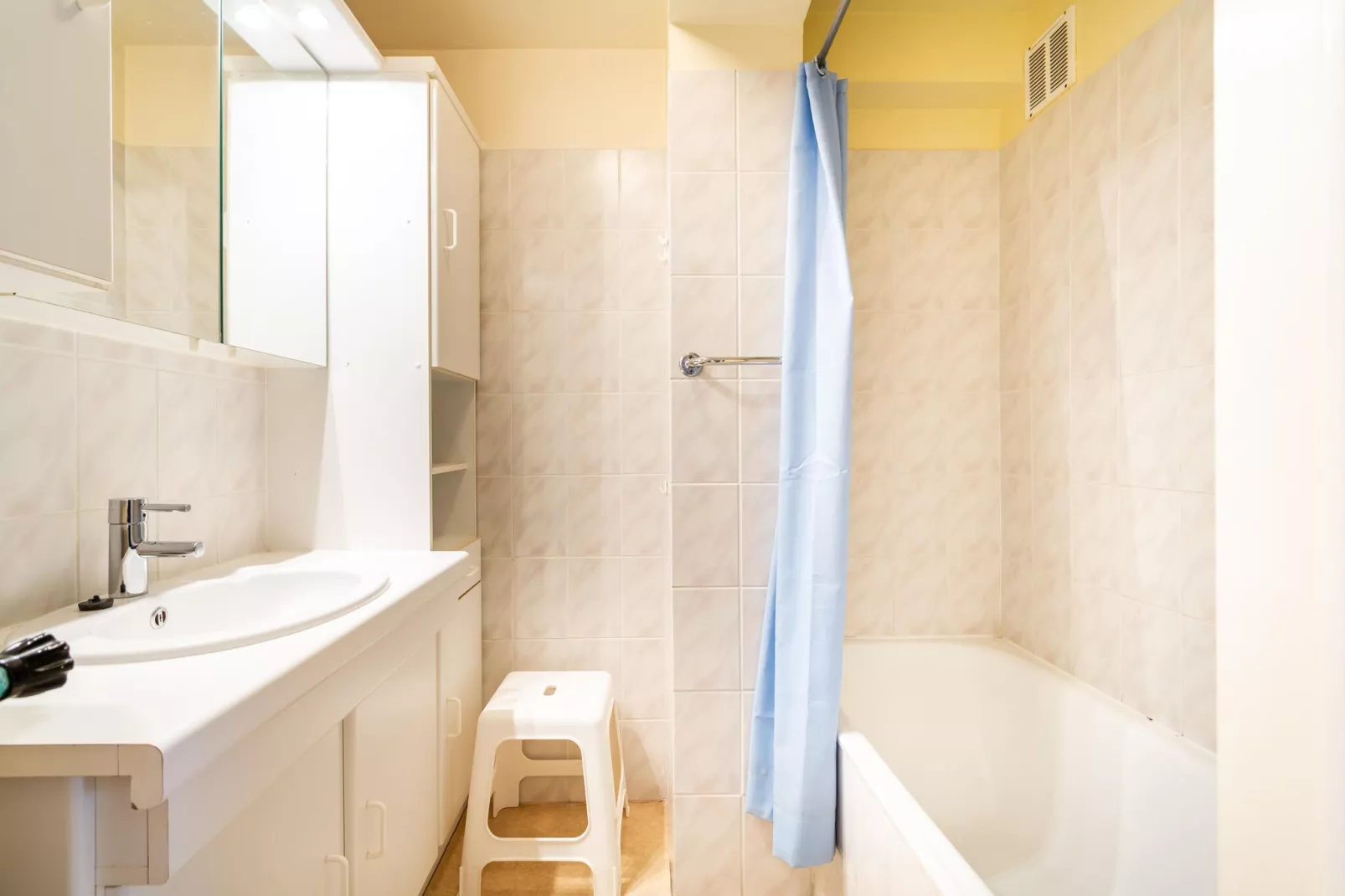 Gulf stream 101-Bathroom