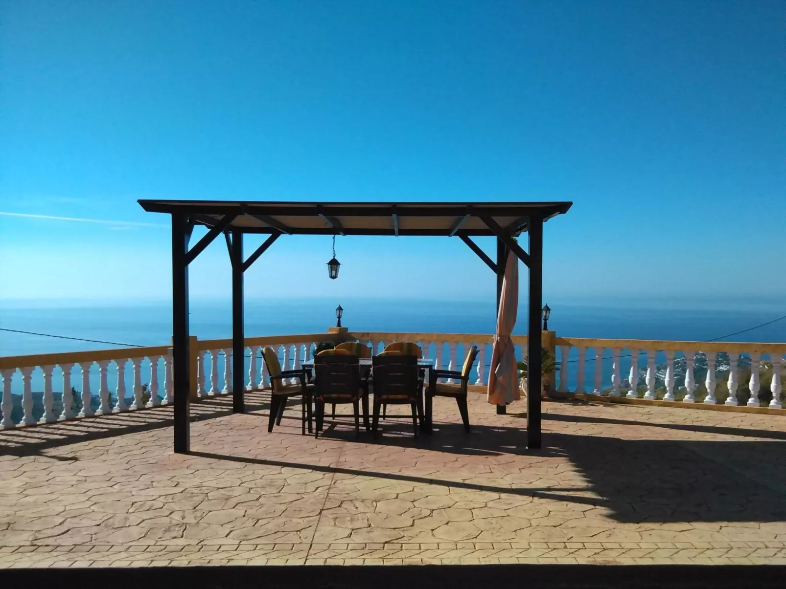 "Villa Calena" mit Garten-Image-tags.info